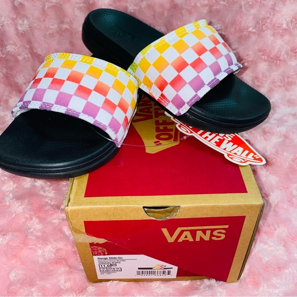 BRAND NEW VANS RANGE SLIDE-ON - Picture 4 of 5